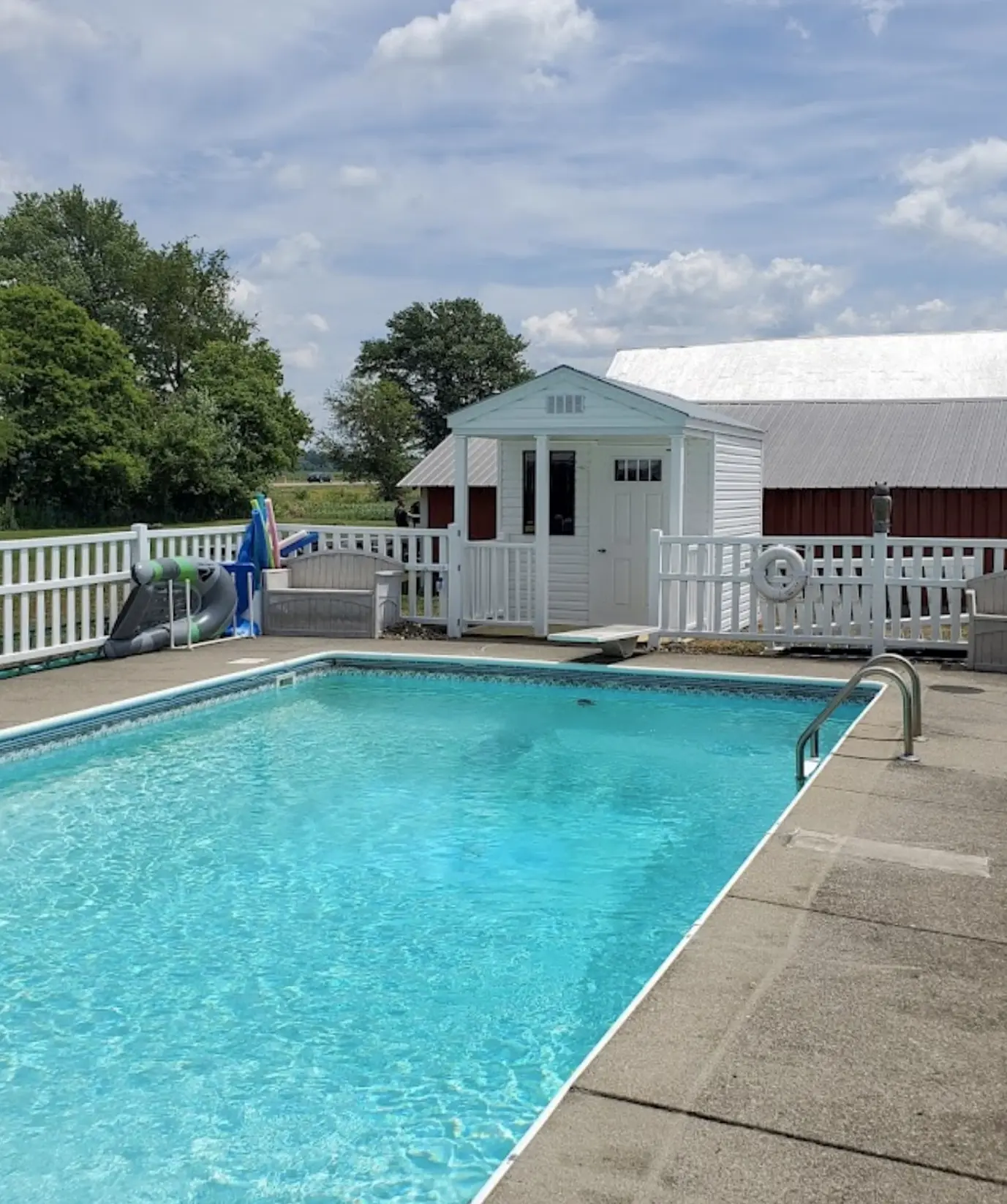 66b626e35f56651d55d18999 poolshed